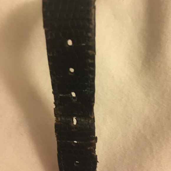 Gucci Watch - Picture 6 of 8